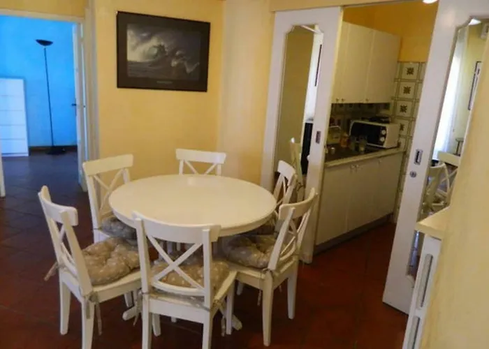 Apartman Torre Lambertesca