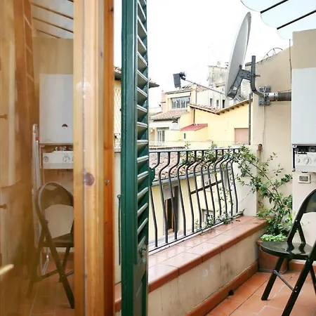 Torre Lambertesca Apartment *