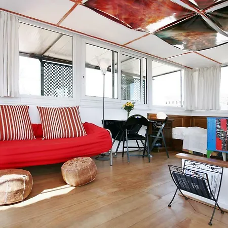 Torre Lambertesca Apartmán *