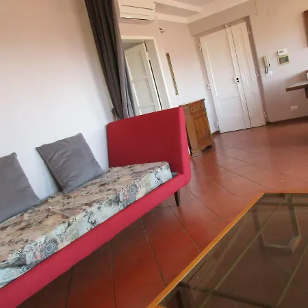 Torre Lambertesca Apartment *
