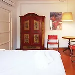 דירה Torre Lambertesca